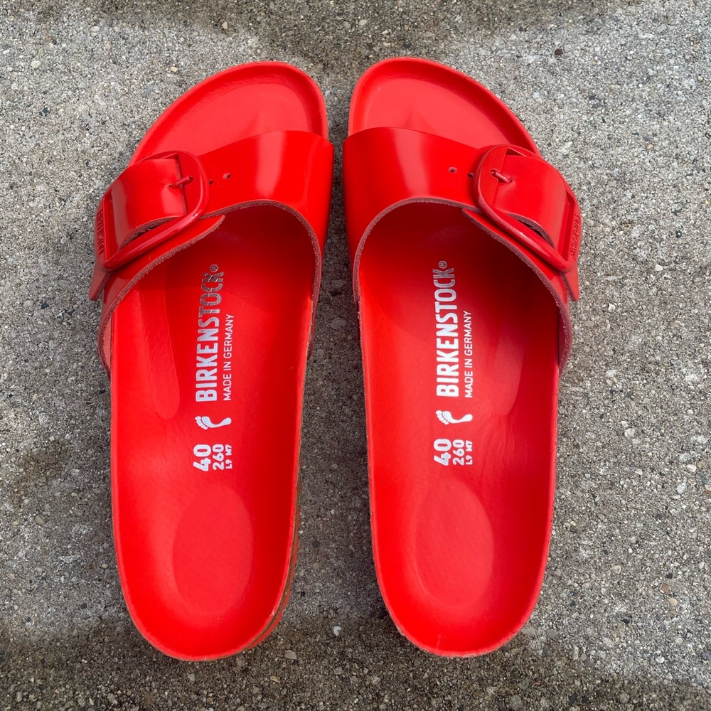 Birkenstock Madrid High Shine Big Buckle Sandals size            EU 40 US 9-9.5